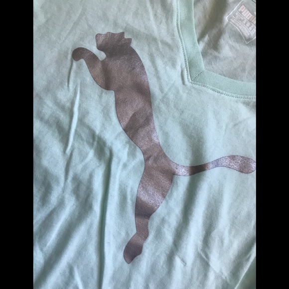 Women’s Puma Tee shirt - Picture 1 of 4